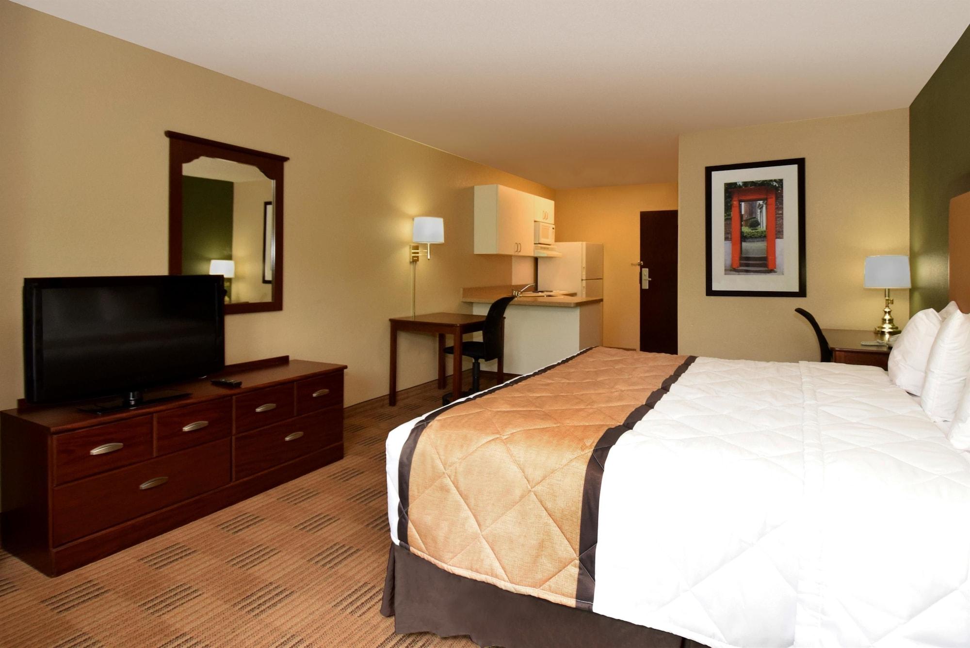 Extended Stay America Suites - Orlando - Lake Mary - 1036 Greenwood Blvd Exterior photo