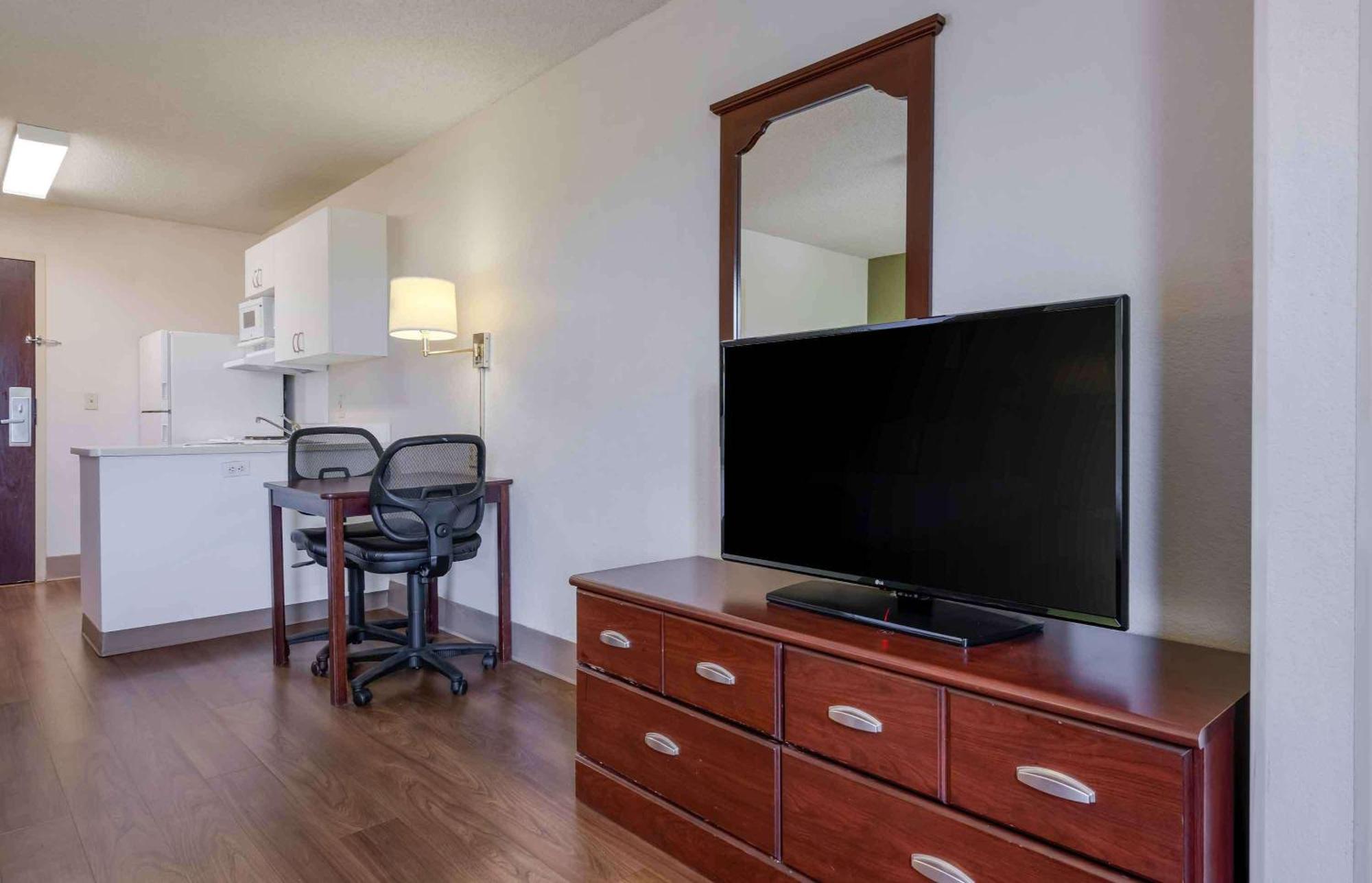 Extended Stay America Suites - Orlando - Lake Mary - 1036 Greenwood Blvd Exterior photo